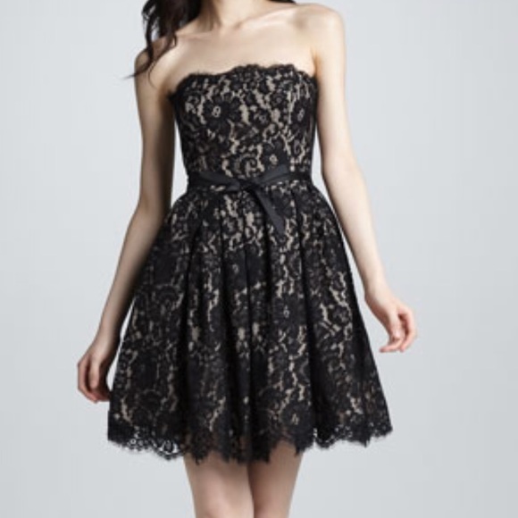 Robert Rodriguez Dresses & Skirts - Robert Rodriguez for Neiman Marcus Lace Dress